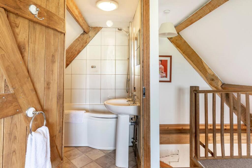Beech Cottage, Spacious Rural Retreat Usk Eksteriør billede